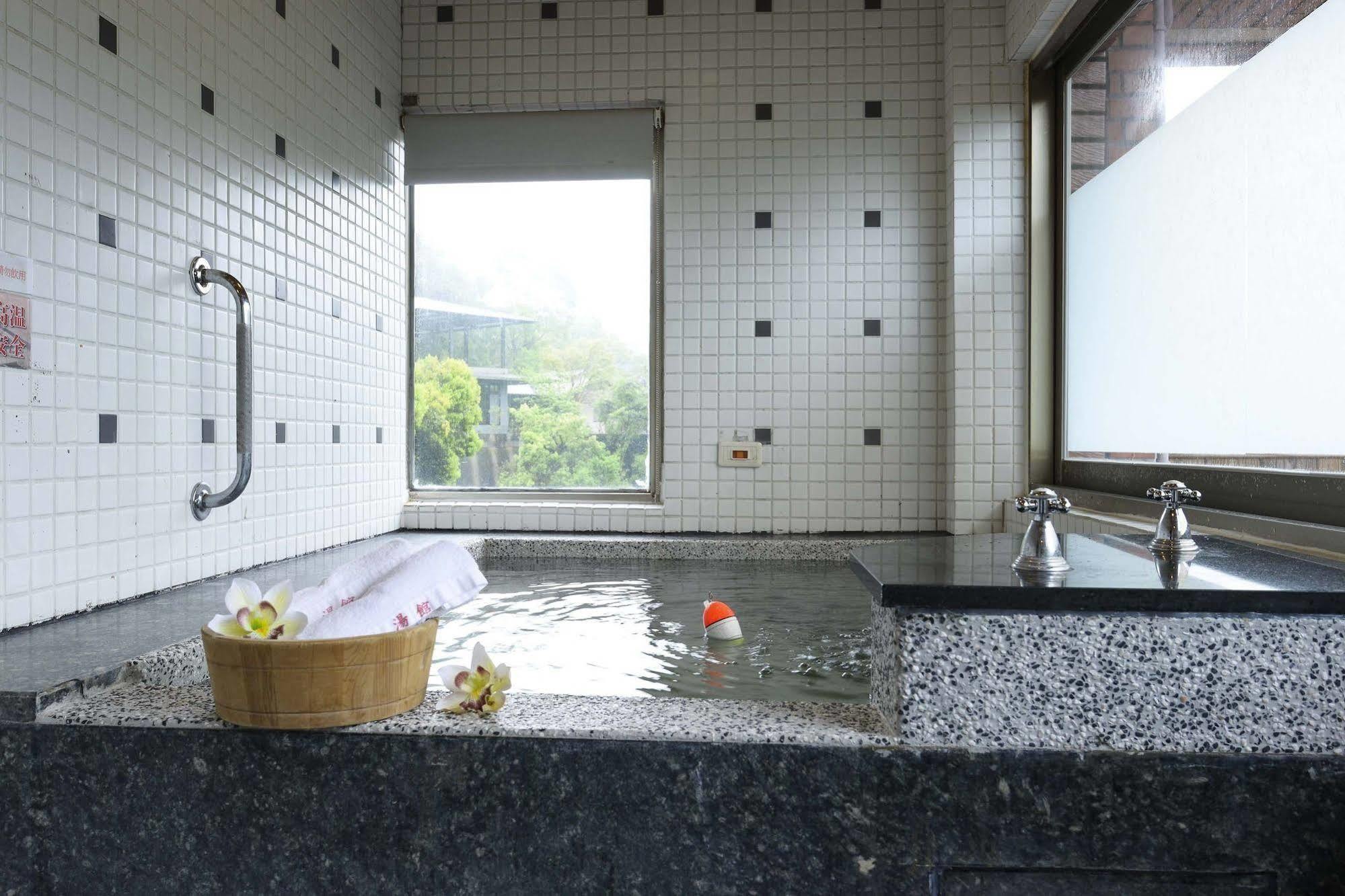 Wulai Spring Resort New Taipei City Exterior foto